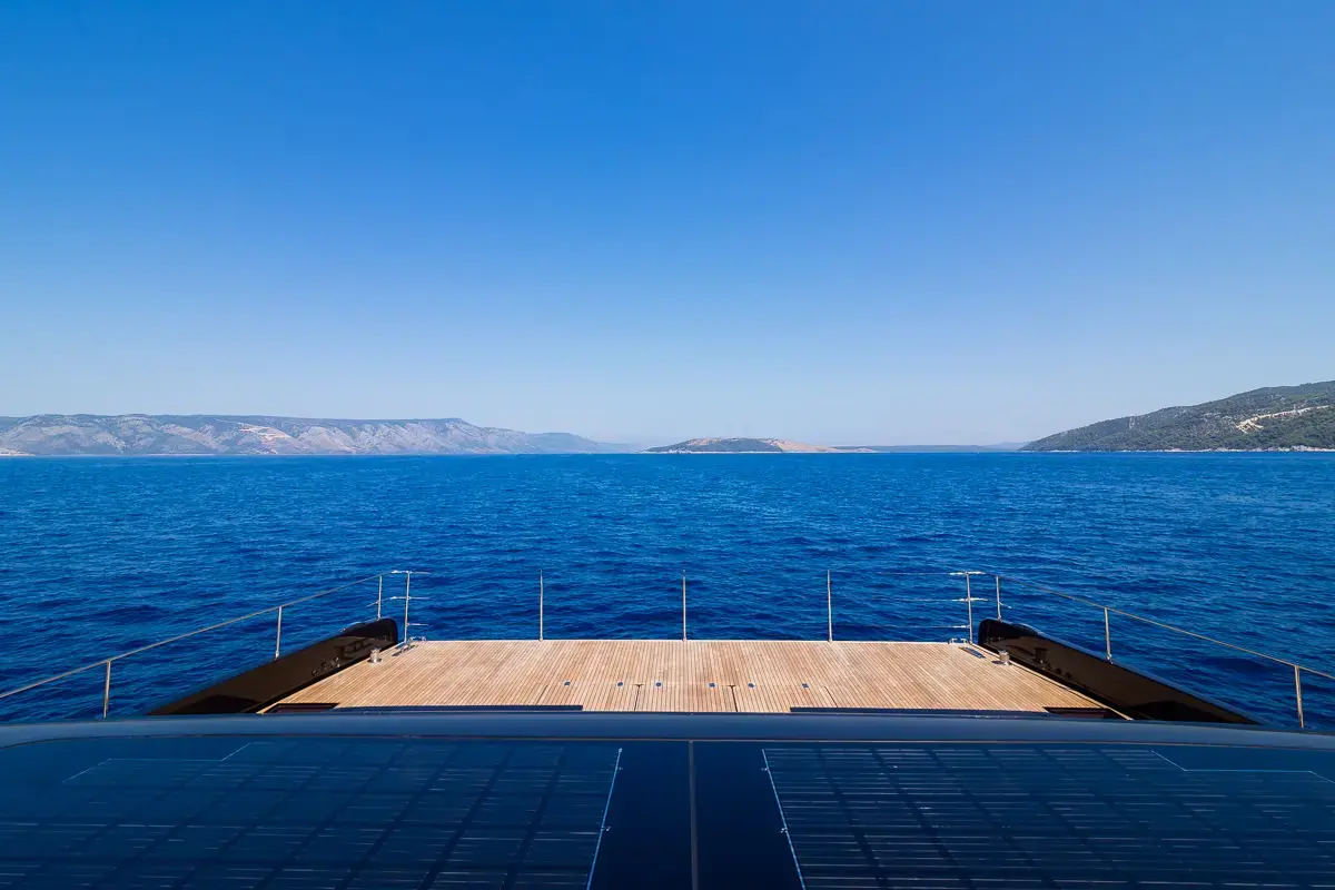 AMBER ONE  thumbnail 37