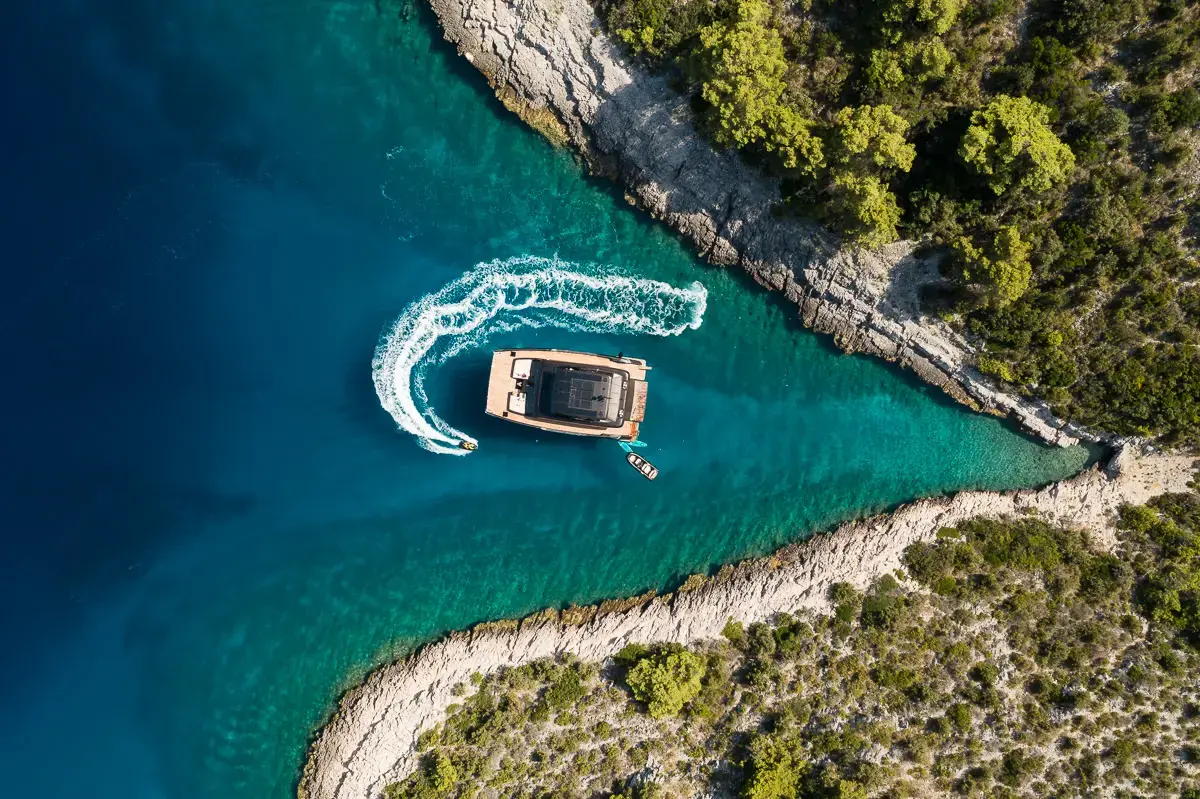 AMBER ONE  thumbnail 49