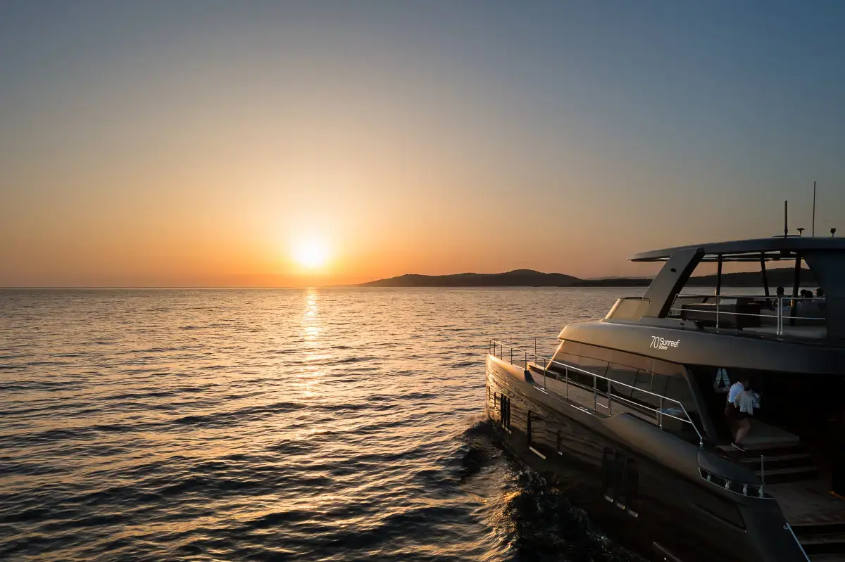 AMBER ONE  thumbnail 87