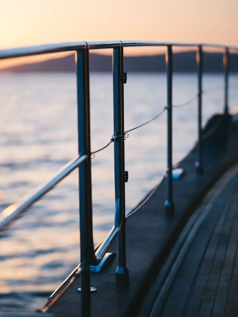 AMBER ONE  thumbnail 94