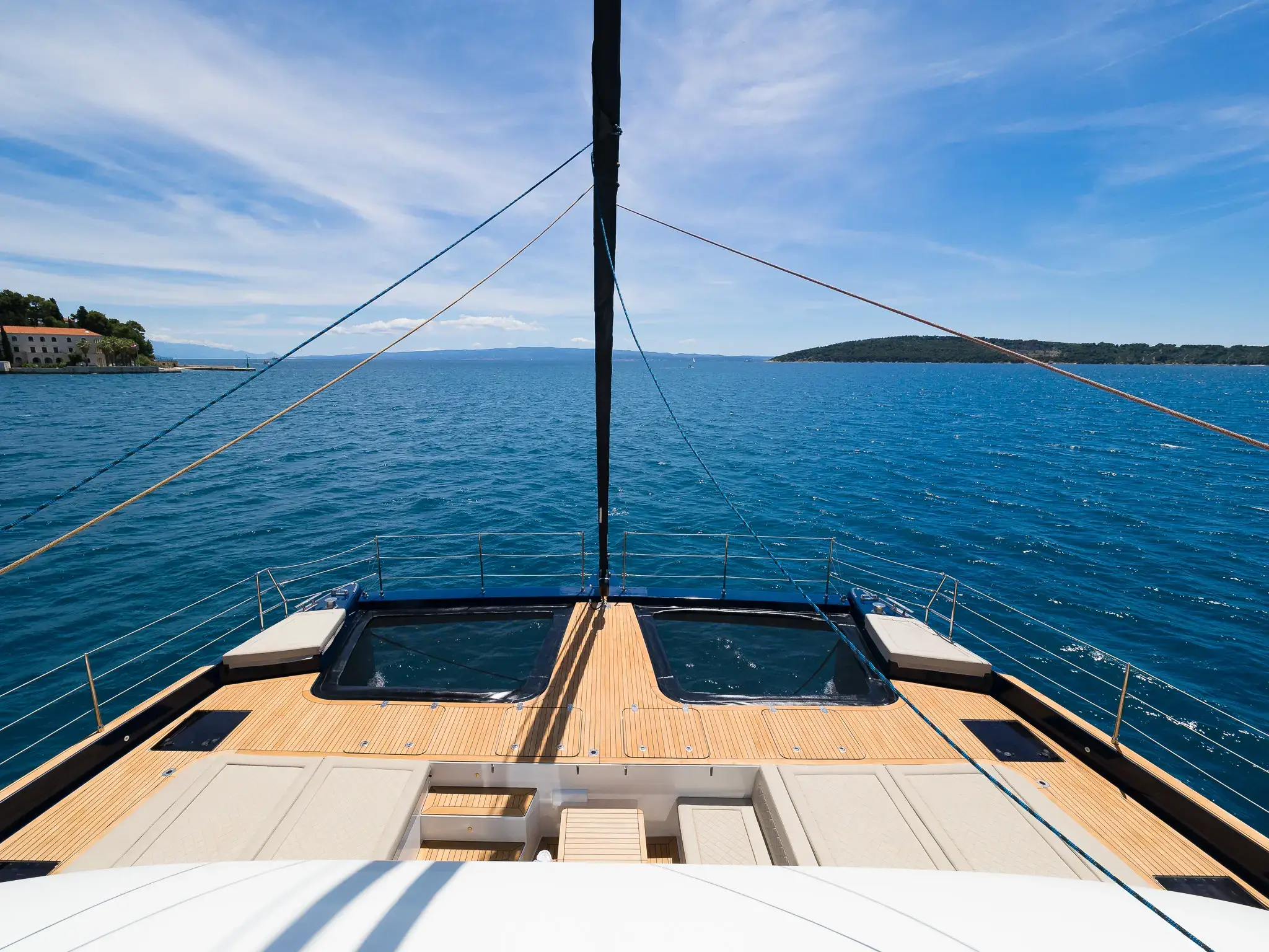 DESSUS thumbnail 105