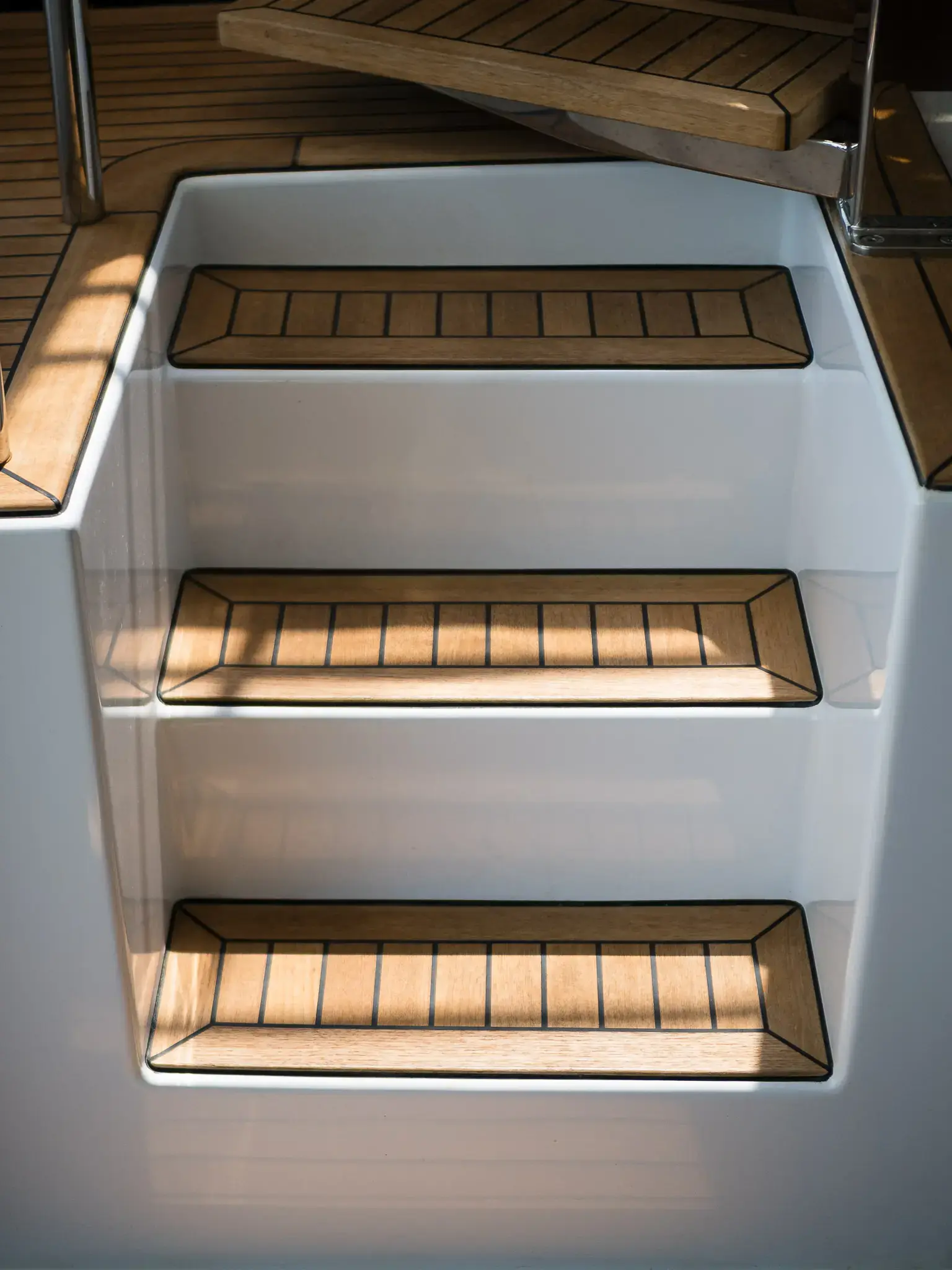 DESSUS thumbnail 123