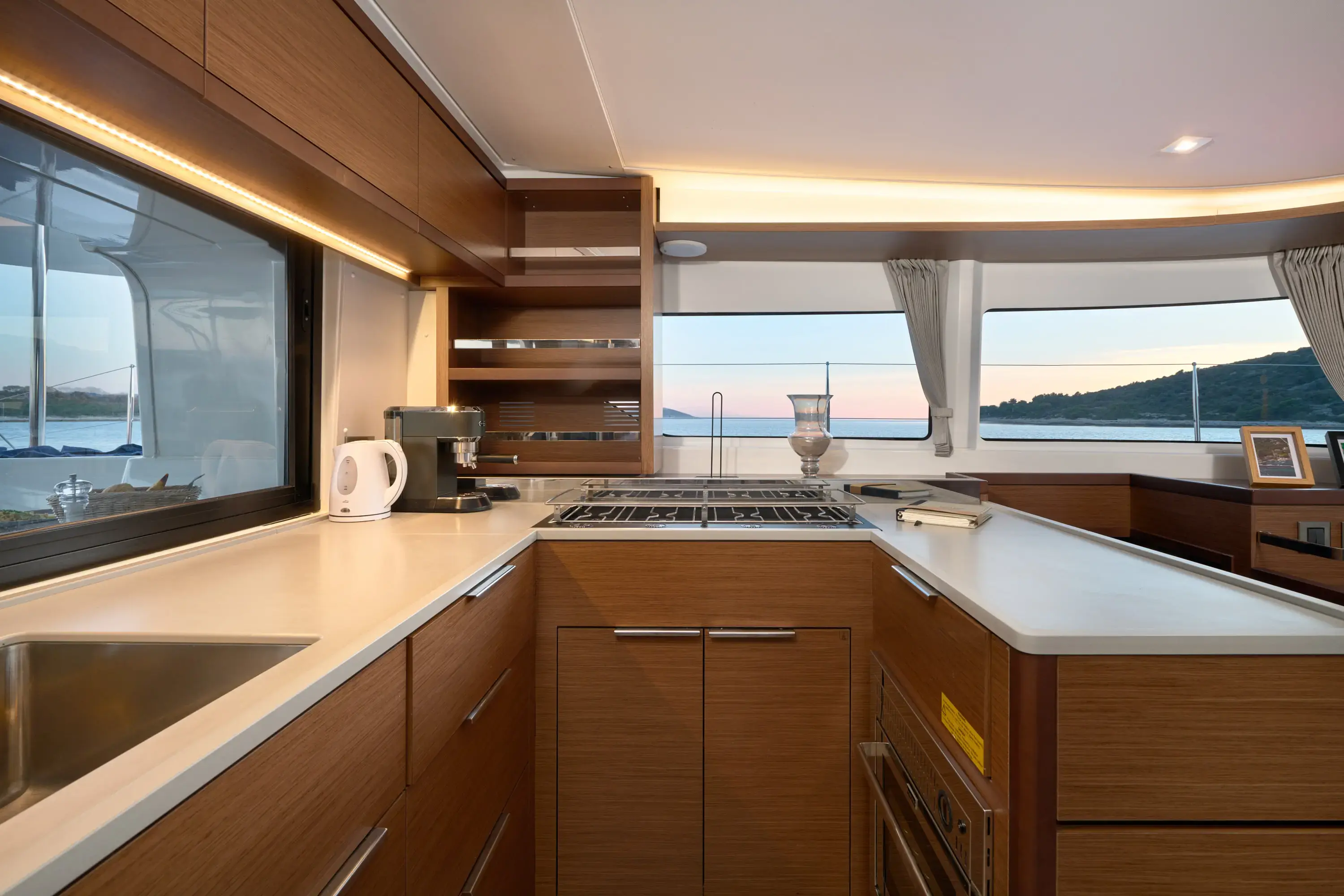 CONSTELLATION thumbnail 15