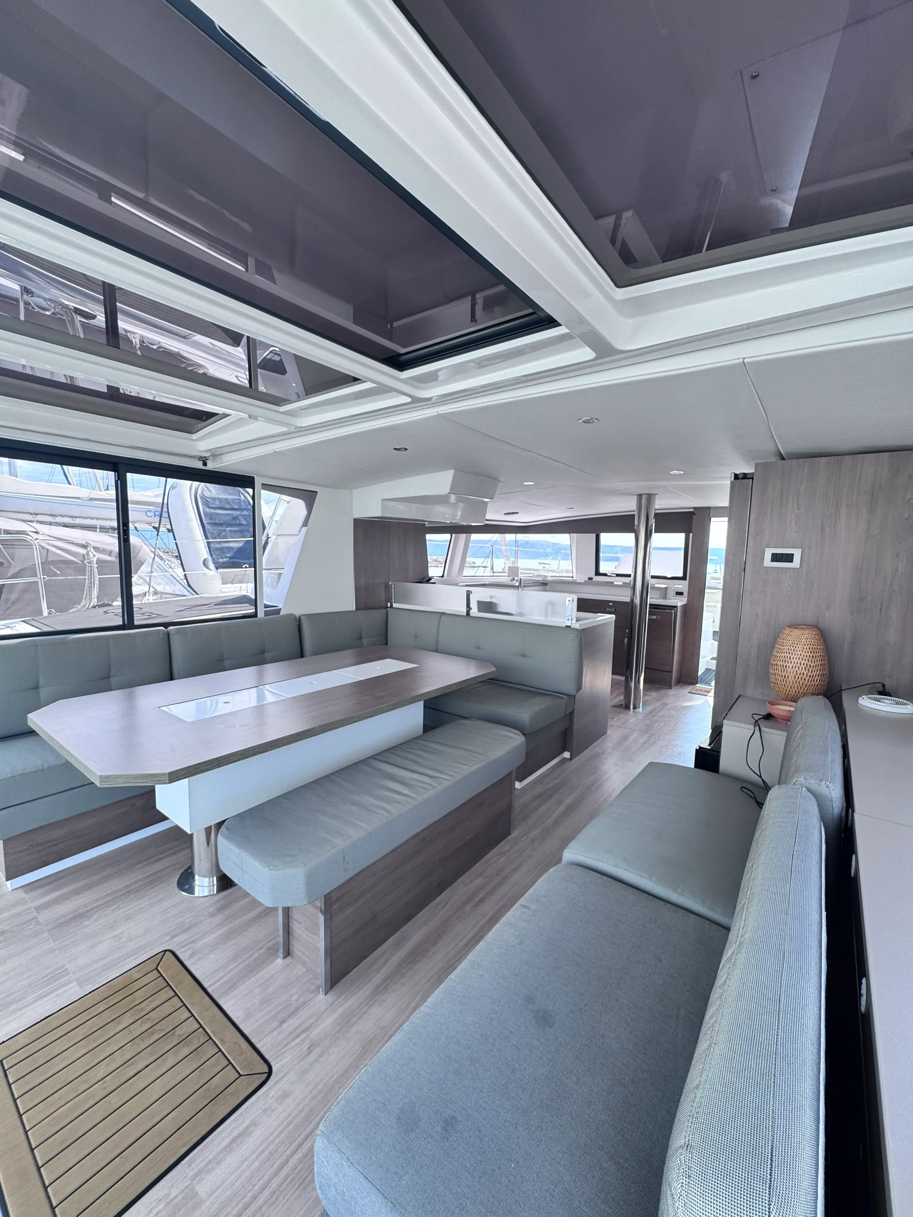 MY QUEEN thumbnail 15