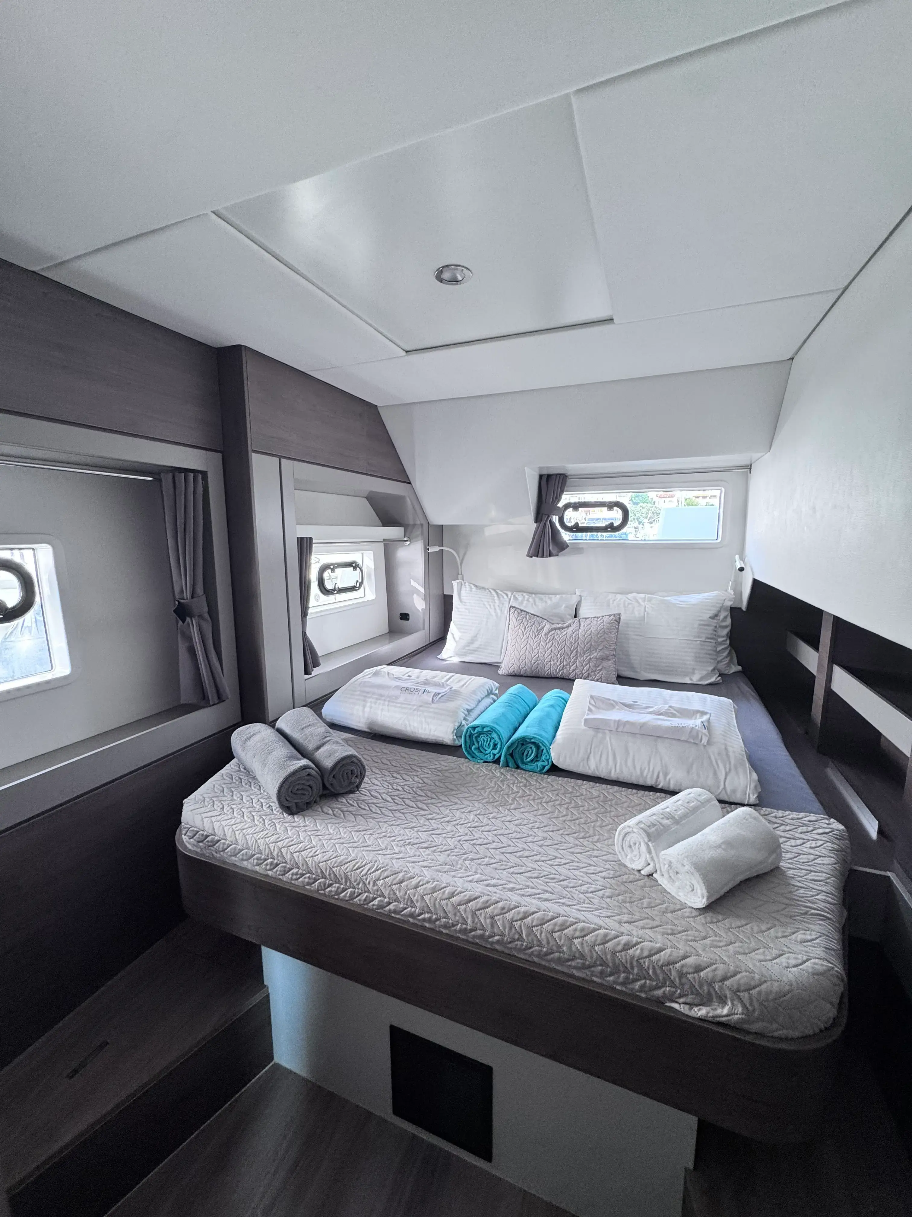 MY QUEEN thumbnail 21