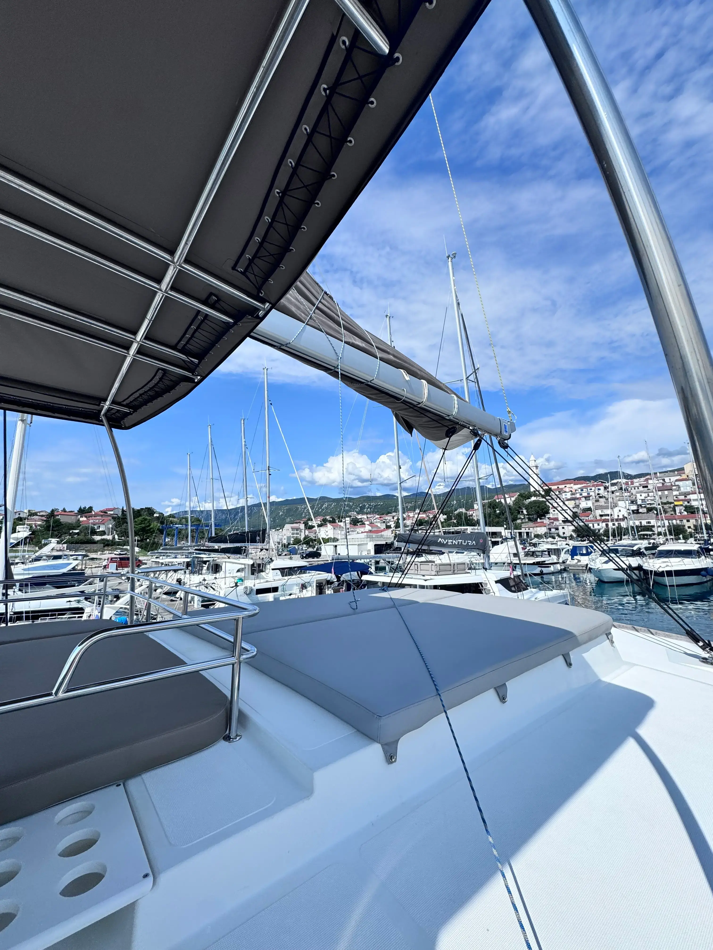 MY QUEEN thumbnail 11