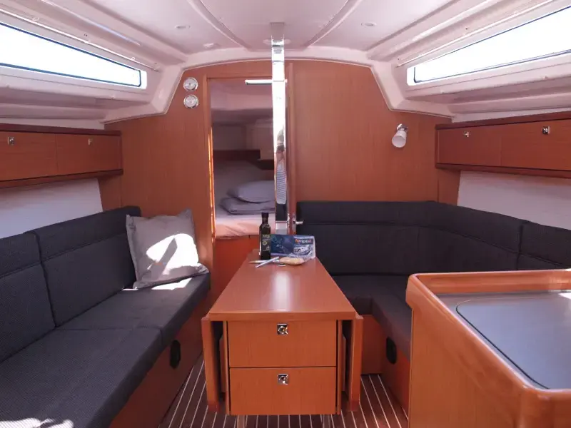 Sea Lion thumbnail 3