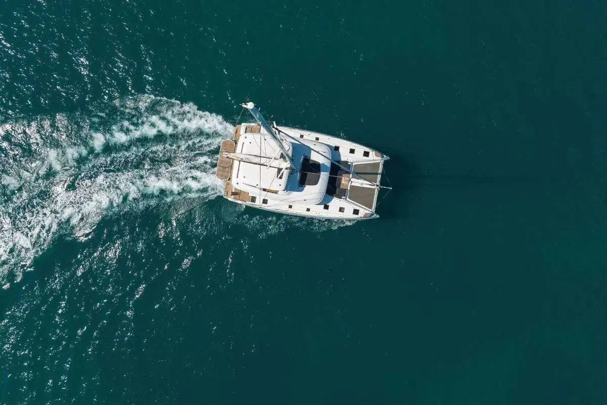 CHAMPAGNE PLEASE thumbnail 7