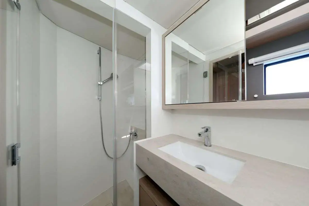 CHAMPAGNE PLEASE thumbnail 15