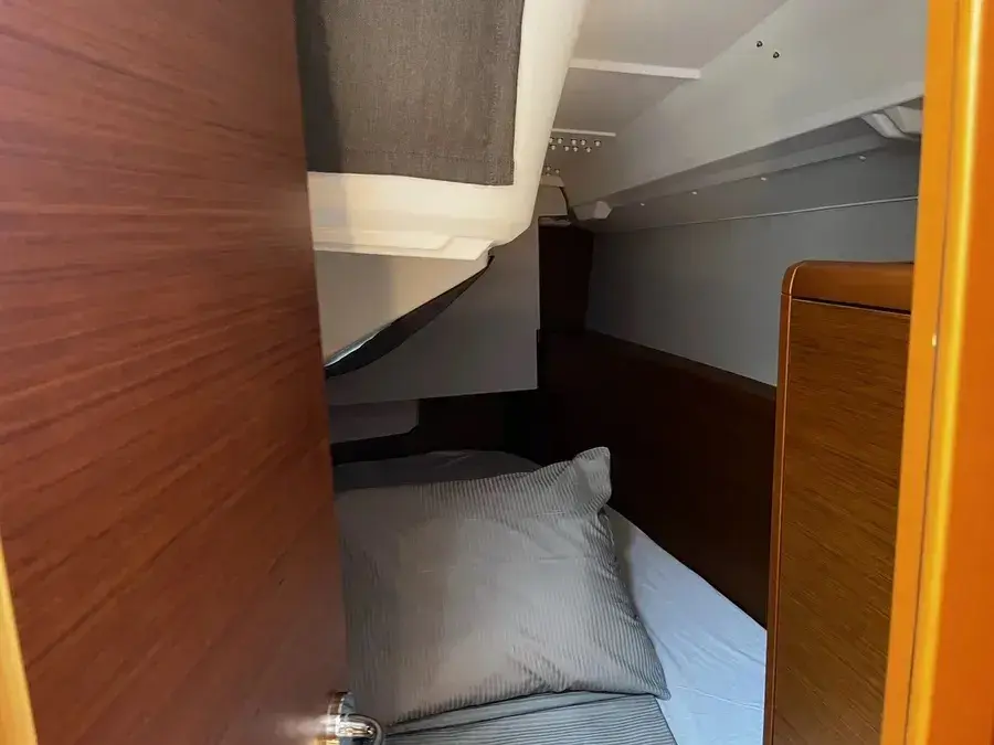 Reina De Oros thumbnail 8