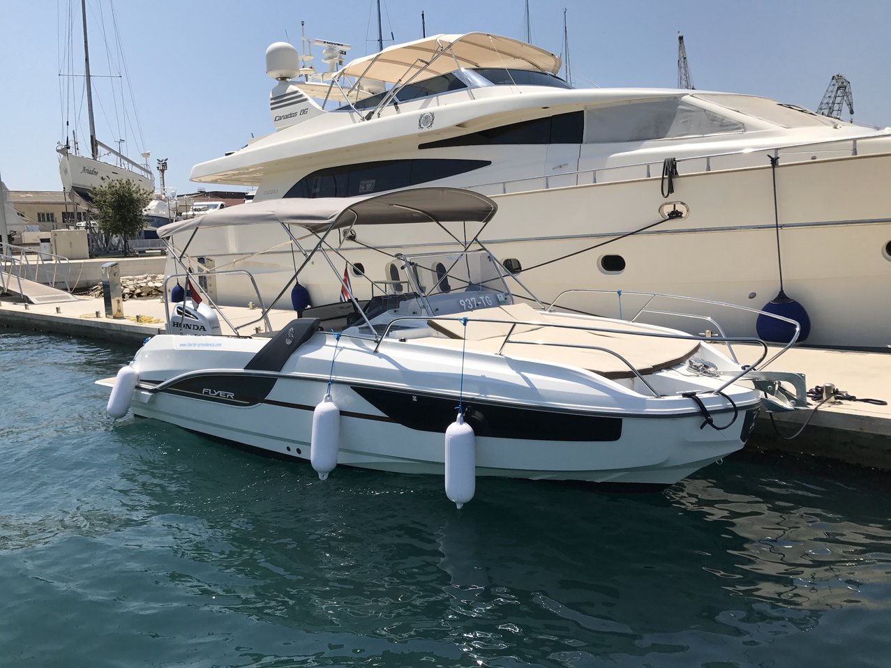 Beneteau Flyer 7.7 Sun Deck preview 5
