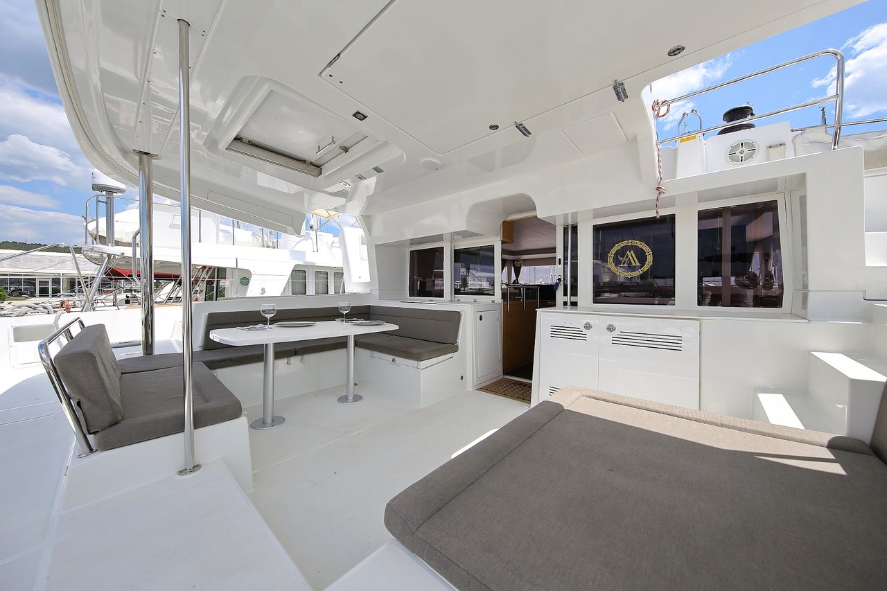 Ladies and Gentlemen preview 5