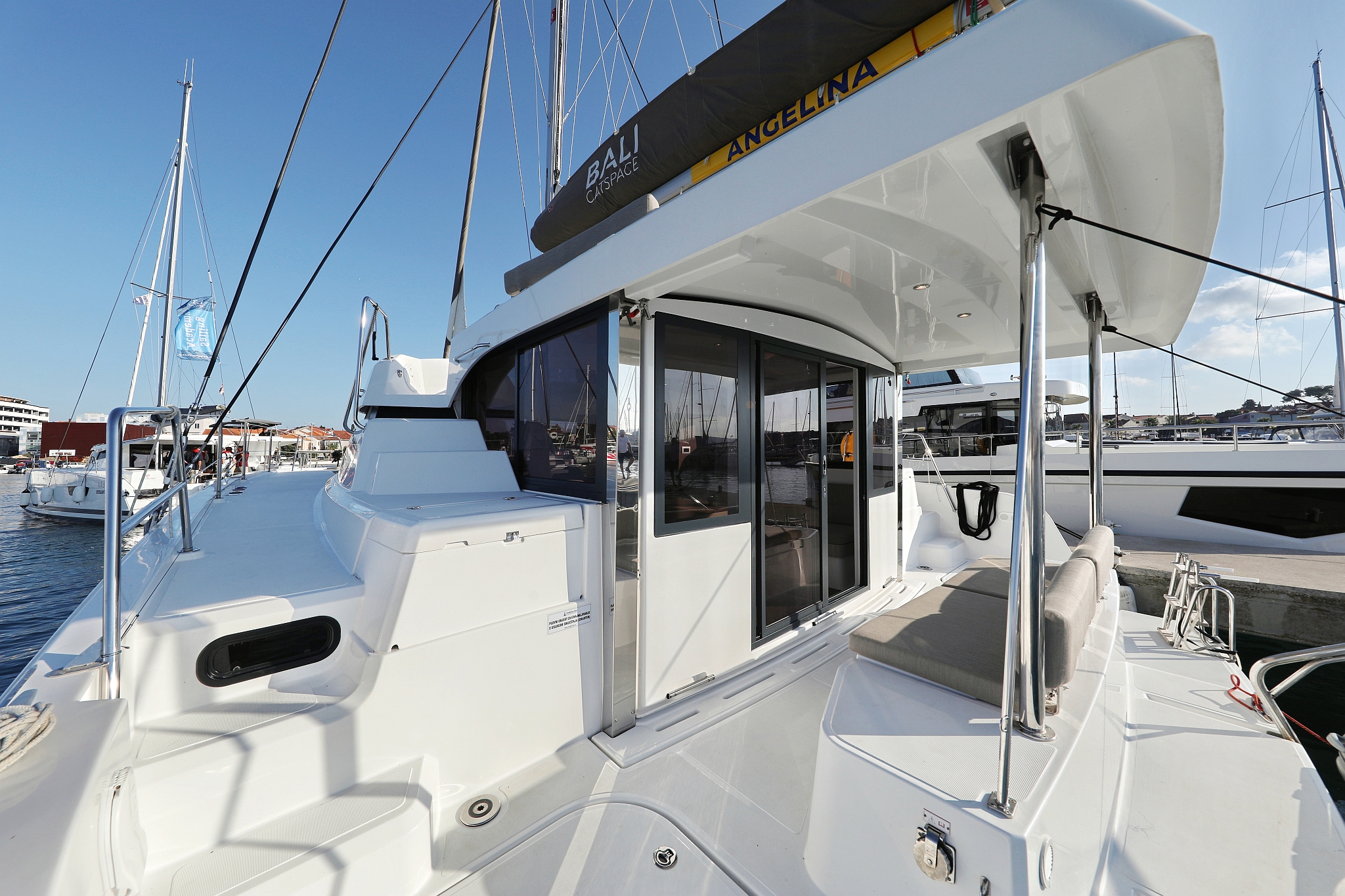 Ocean Office preview 3