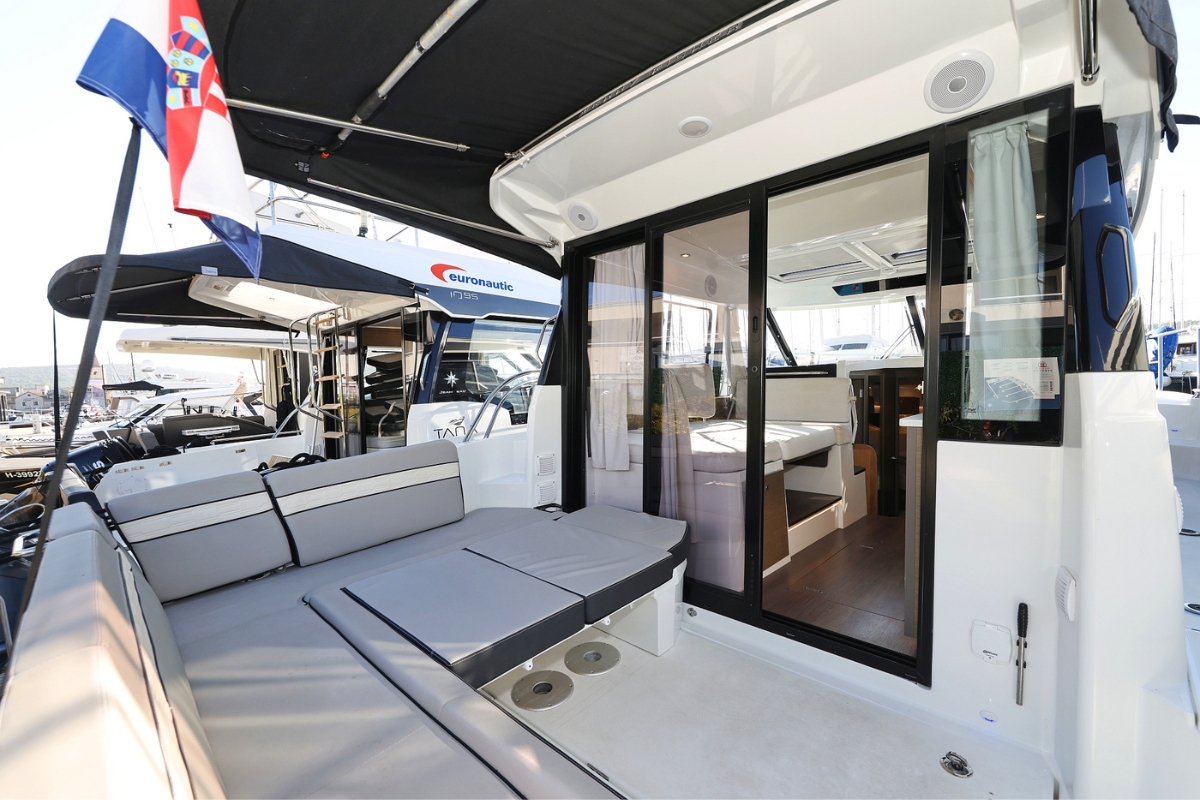 Blue Horizon preview 2