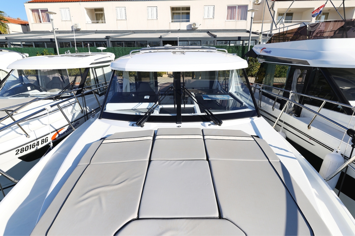 Blue Horizon preview 4