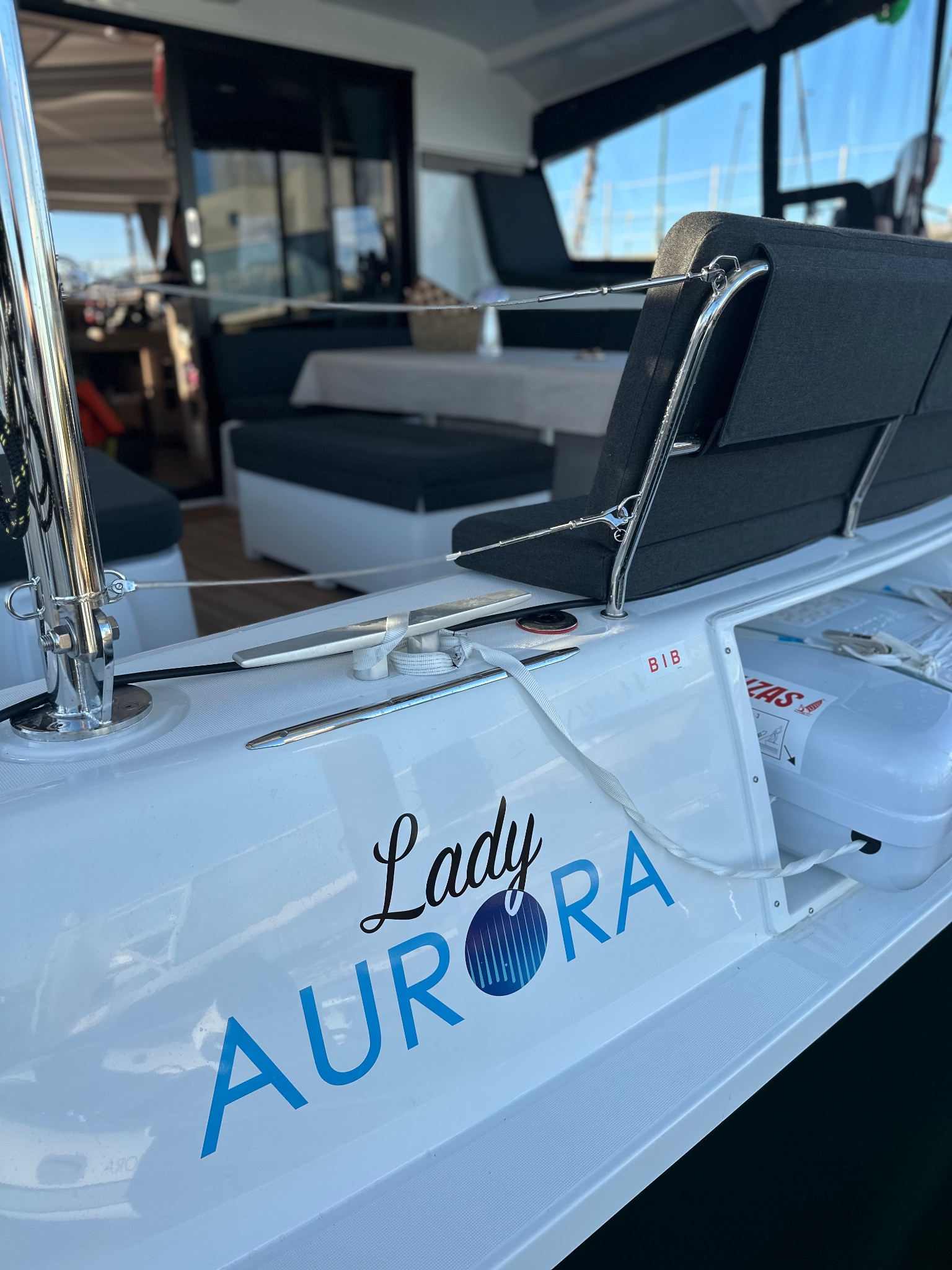 Lady Aurora preview 4