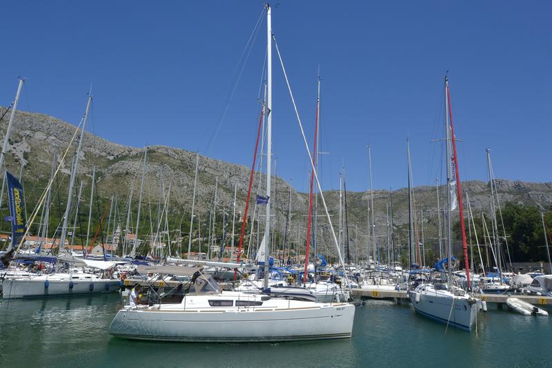 Hasta Siempre preview 3